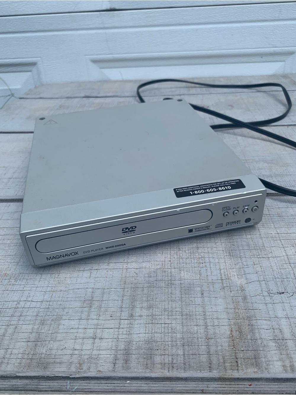 Magnavox MWD200GA Compact DVD Video Player Dolby Digital Silver Funai 2006